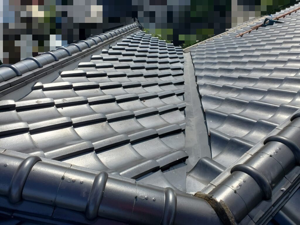栃木県さくら市　Y様邸　雨漏り工事（谷板金交換工事）